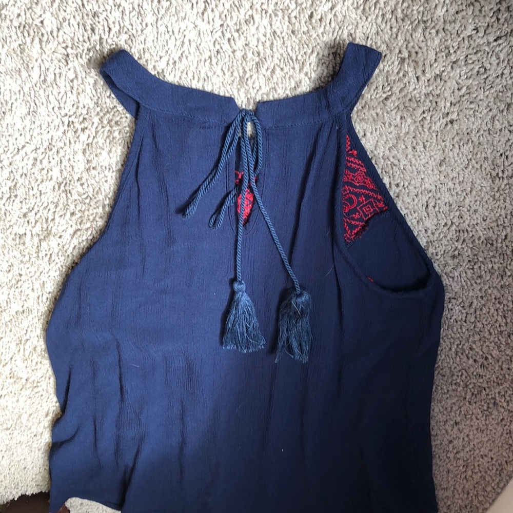 Halter top - Picture 3 of 6